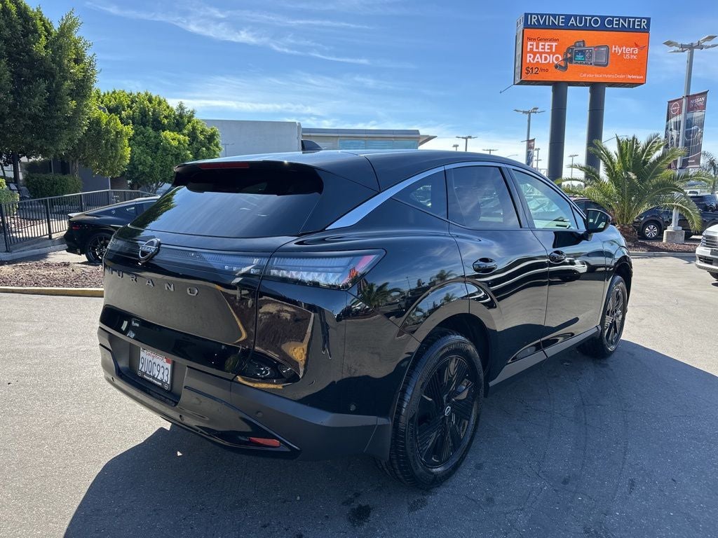 2025 Nissan Murano SV