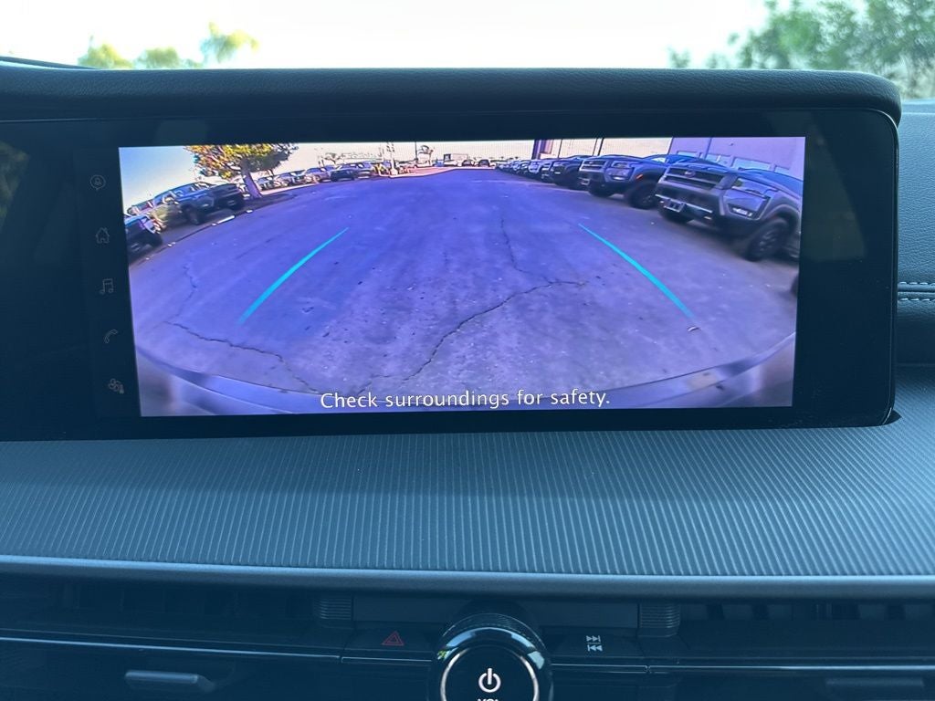 2025 Nissan Murano SV