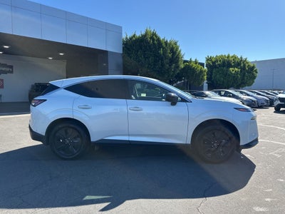 2025 Nissan Murano SV