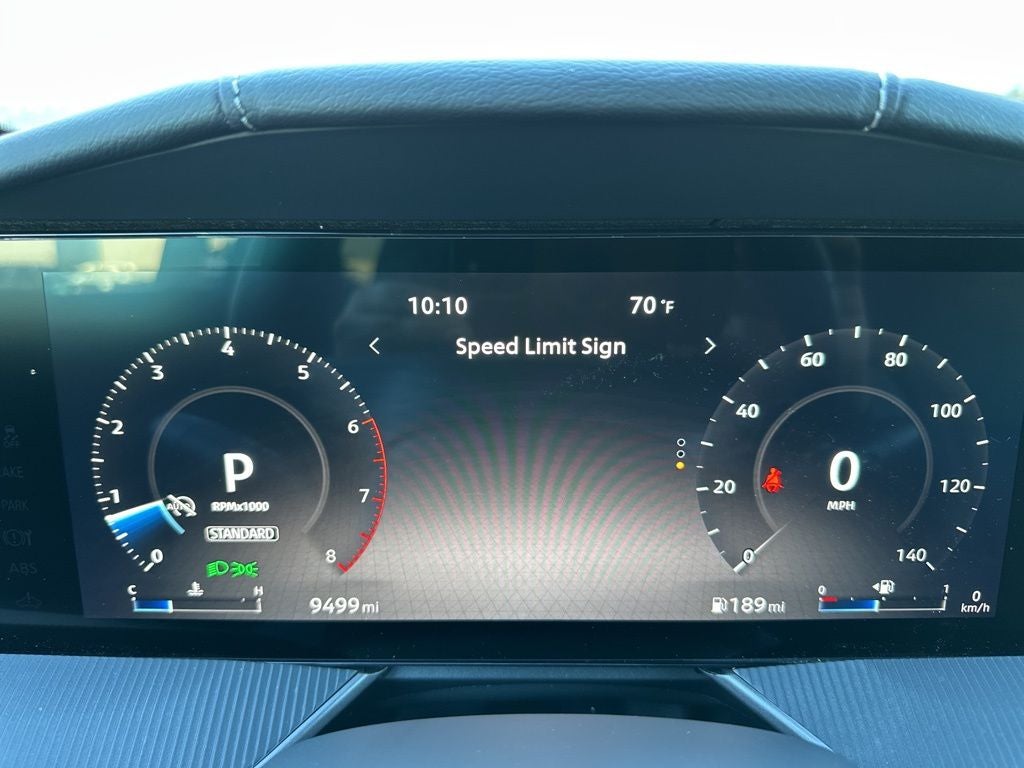 2025 Nissan Murano SV