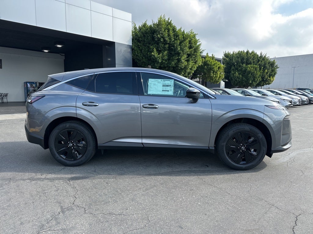2026 Nissan Murano SV