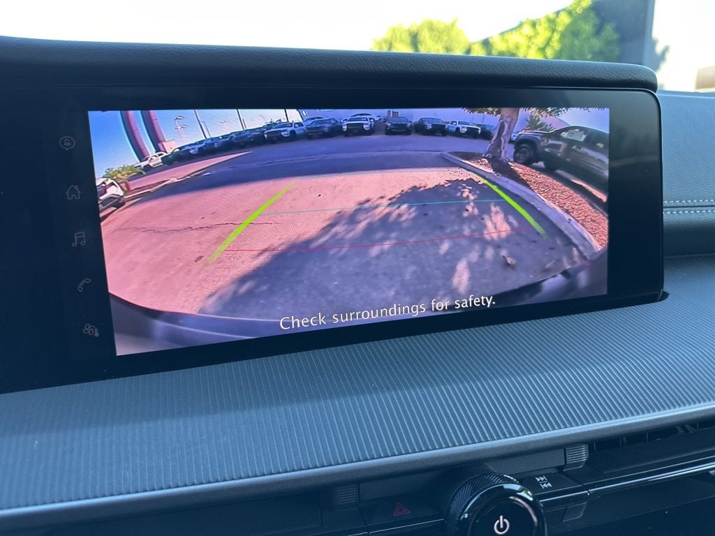 2025 Nissan Murano SV