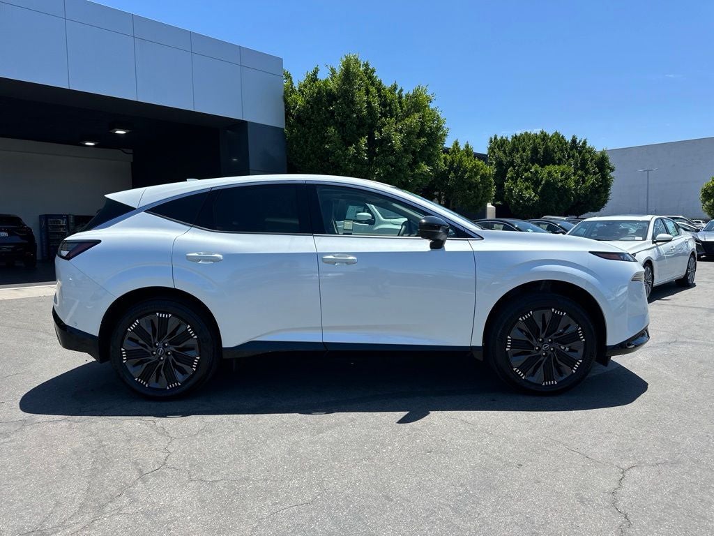 2025 Nissan Murano Platinum