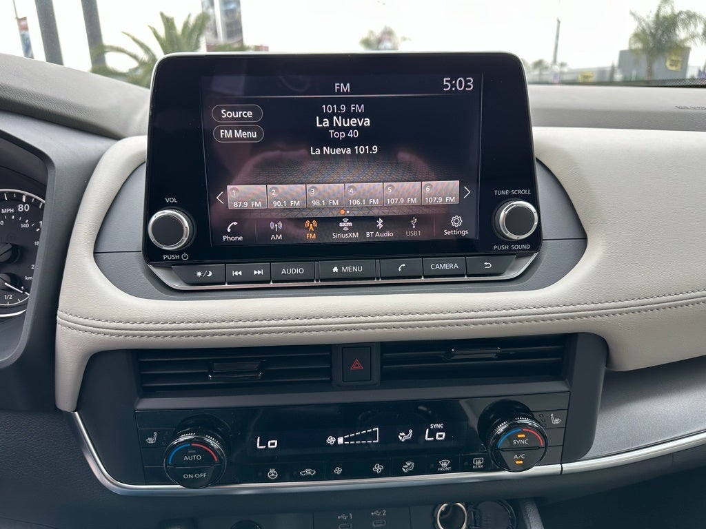 2026 Nissan Rogue SV