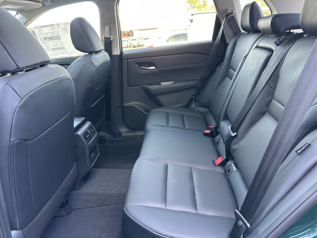 2026 Nissan Rogue Base