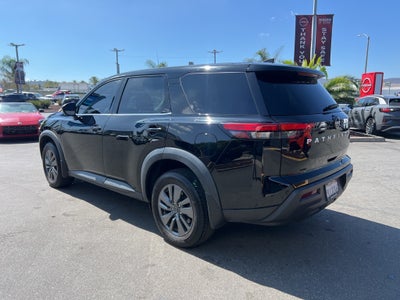 2024 Nissan Pathfinder S