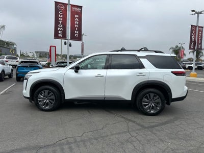 2026 Nissan Pathfinder SV