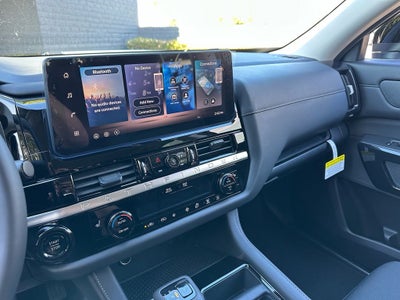 2026 Nissan Pathfinder SV