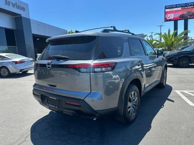 2026 Nissan Pathfinder SV