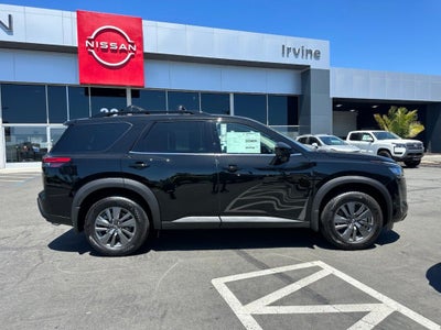 2026 Nissan Pathfinder SV
