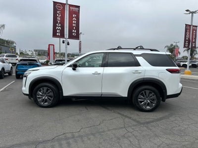 2026 Nissan Pathfinder SV