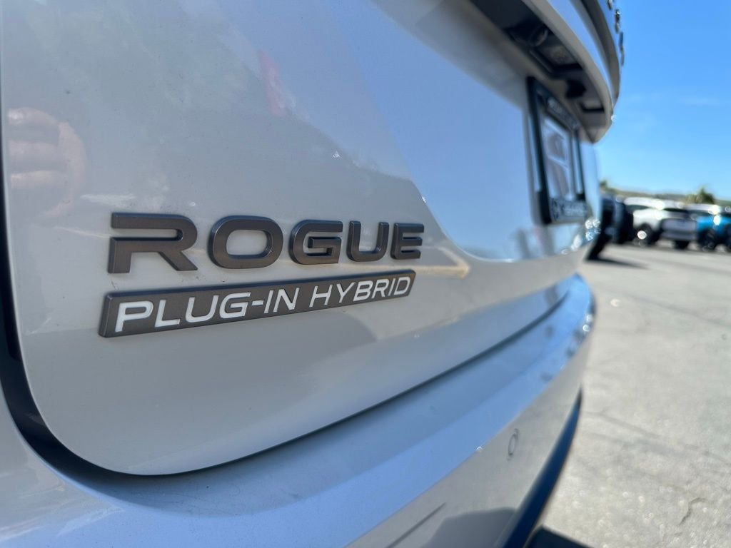 2026 Nissan Rogue Hybrid SL