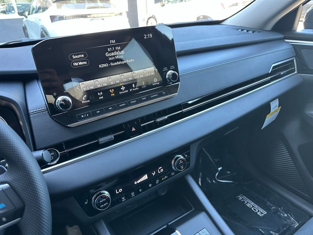 2026 Nissan Rogue Hybrid SL