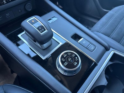 2026 Nissan Rogue Hybrid SL