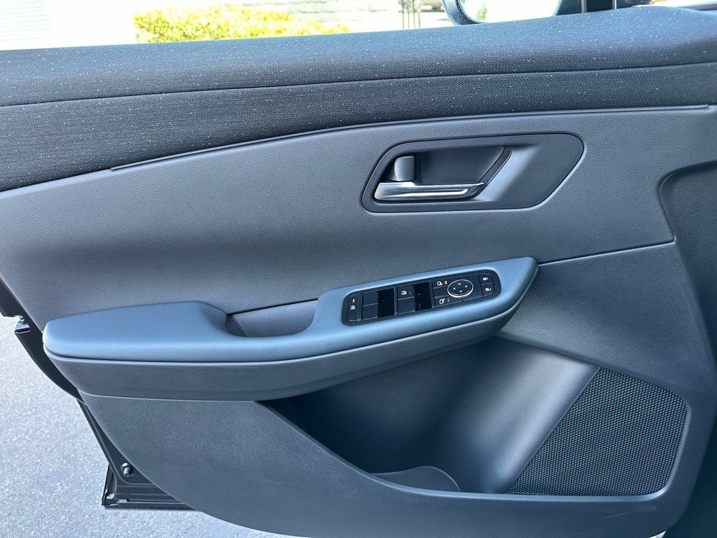 2026 Nissan Leaf SV+