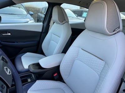 2026 Nissan Leaf PLATINUM+