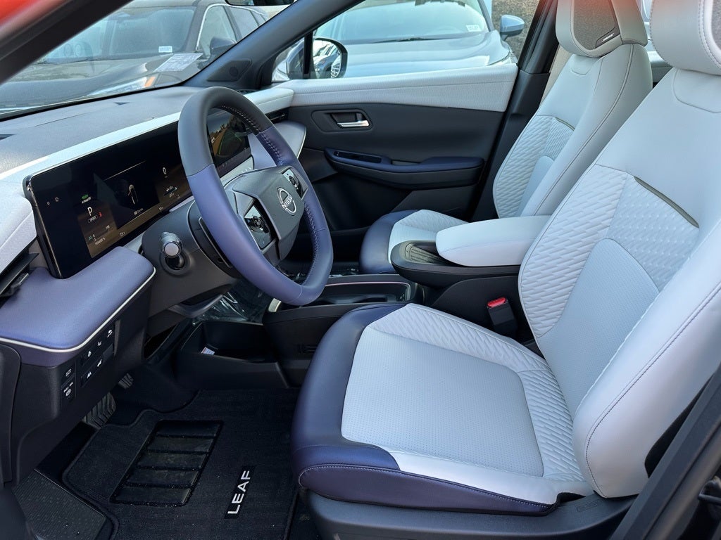 2026 Nissan Leaf PLATINUM+