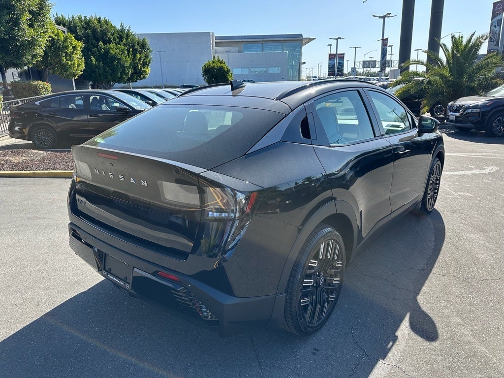 2026 Nissan Leaf PLATINUM+