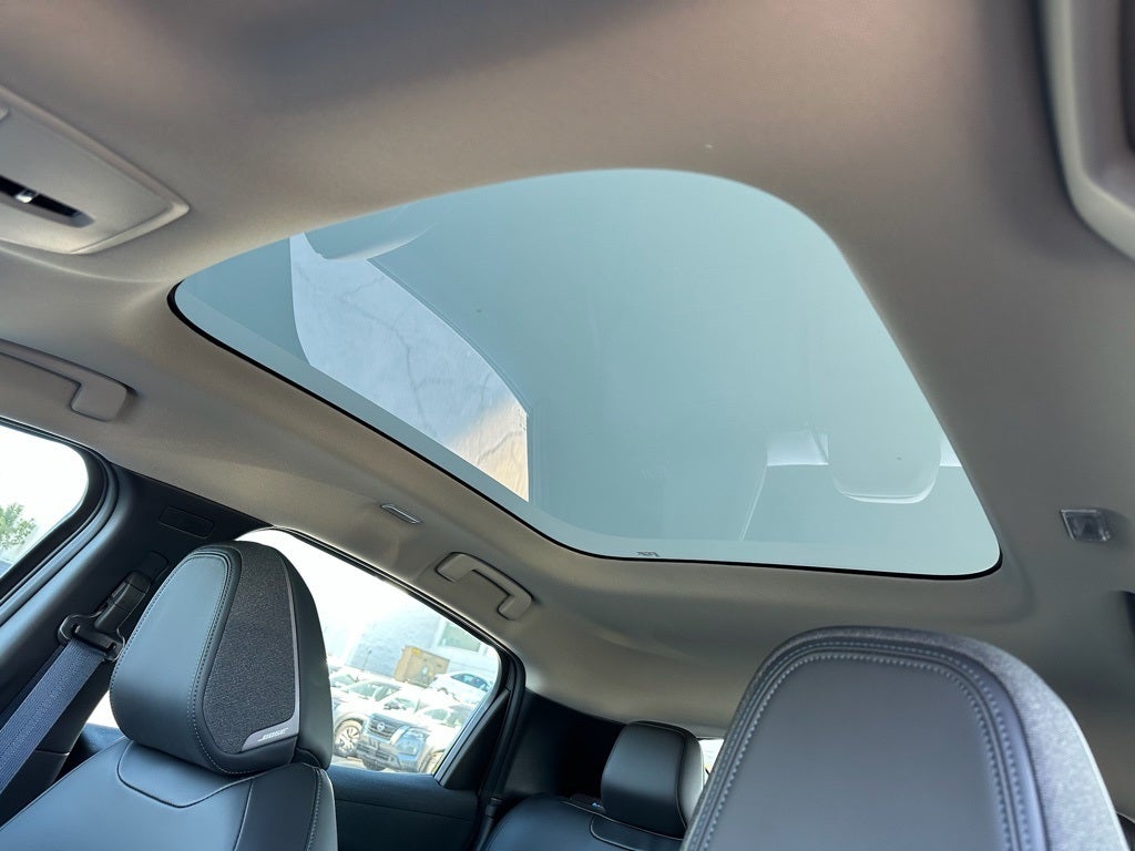 2026 Nissan Leaf PLATINUM+