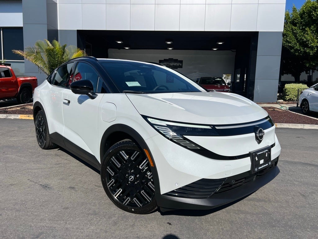 2026 Nissan Leaf PLATINUM+