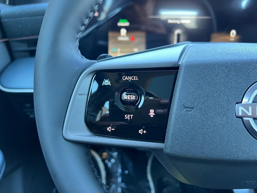 2026 Nissan Leaf PLATINUM+