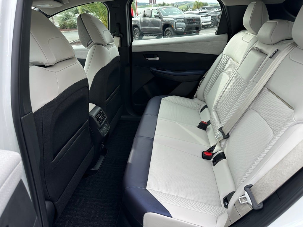 2026 Nissan Leaf PLATINUM+