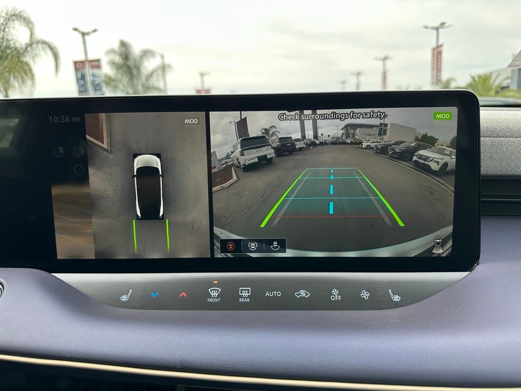 2026 Nissan Leaf PLATINUM+