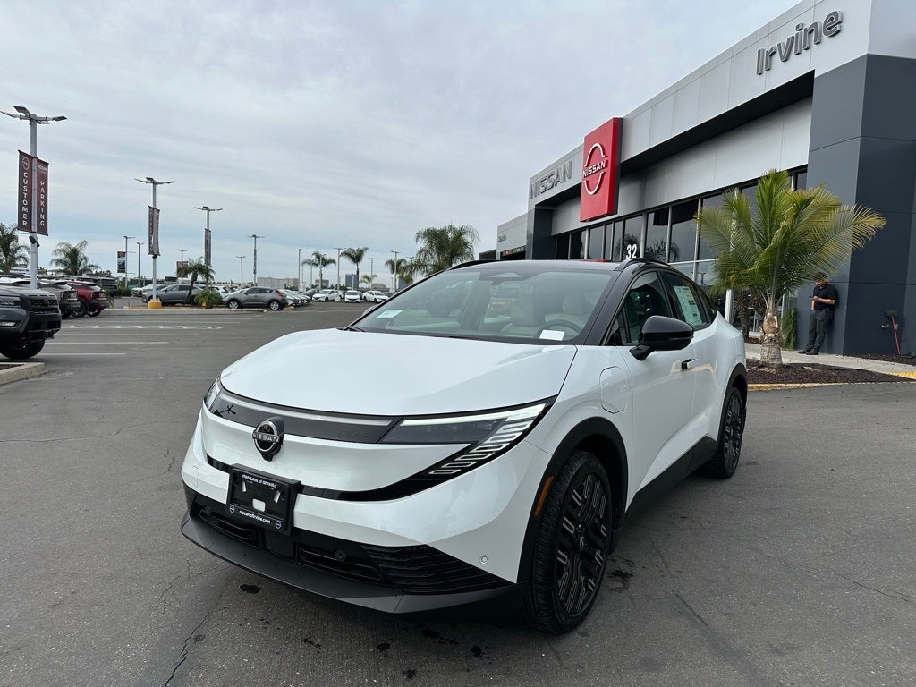 2026 Nissan Leaf PLATINUM+