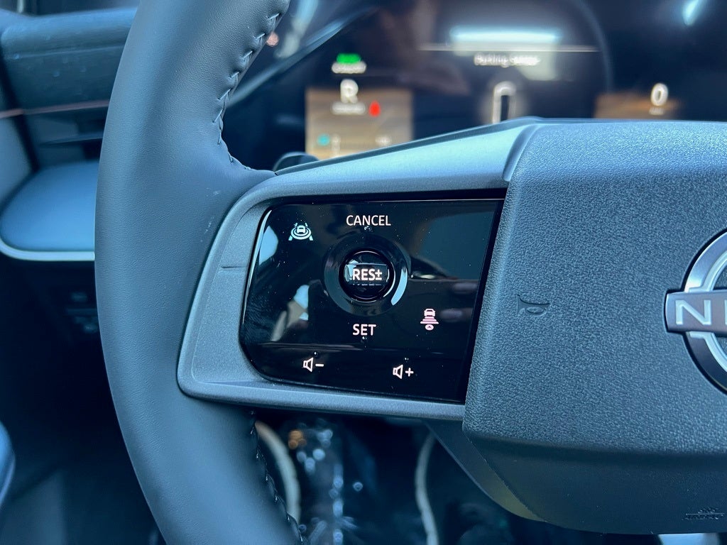 2026 Nissan Leaf PLATINUM+