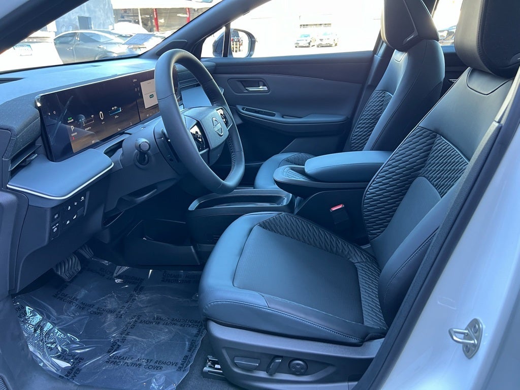 2026 Nissan Leaf PLATINUM+