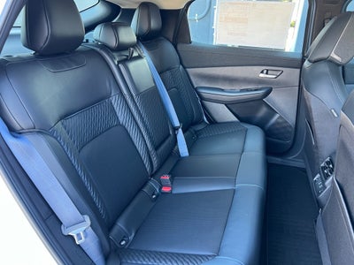 2026 Nissan Leaf PLATINUM+