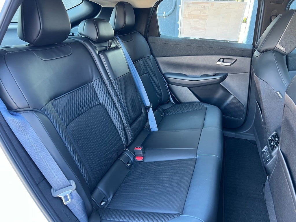 2026 Nissan Leaf PLATINUM+