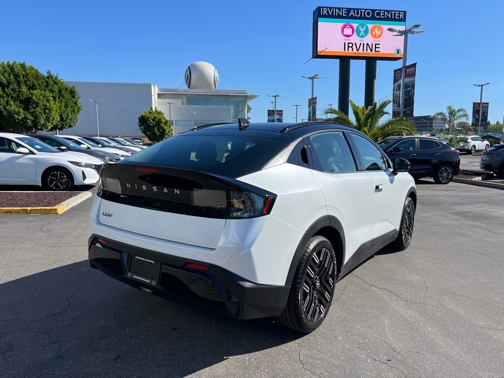 2026 Nissan Leaf PLATINUM+