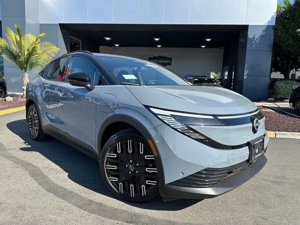 2026 Nissan Leaf PLATINUM+