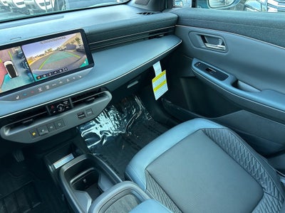 2026 Nissan Leaf PLATINUM+