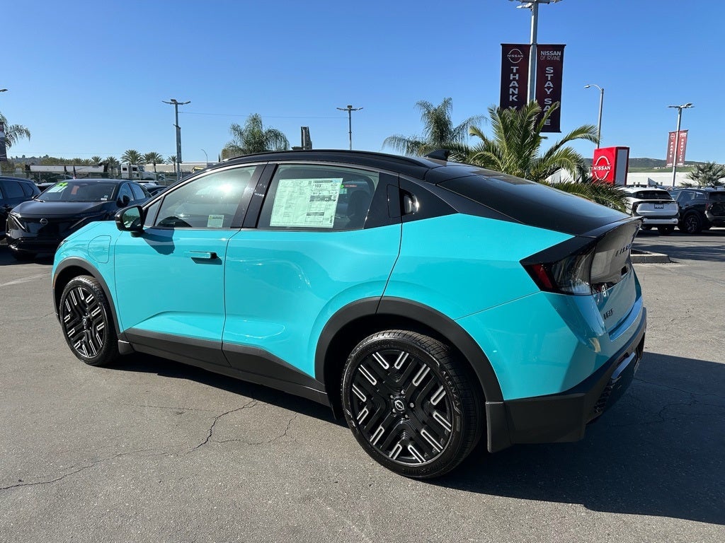 2026 Nissan Leaf PLATINUM+