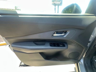 2023 Nissan Ariya VENTURE+