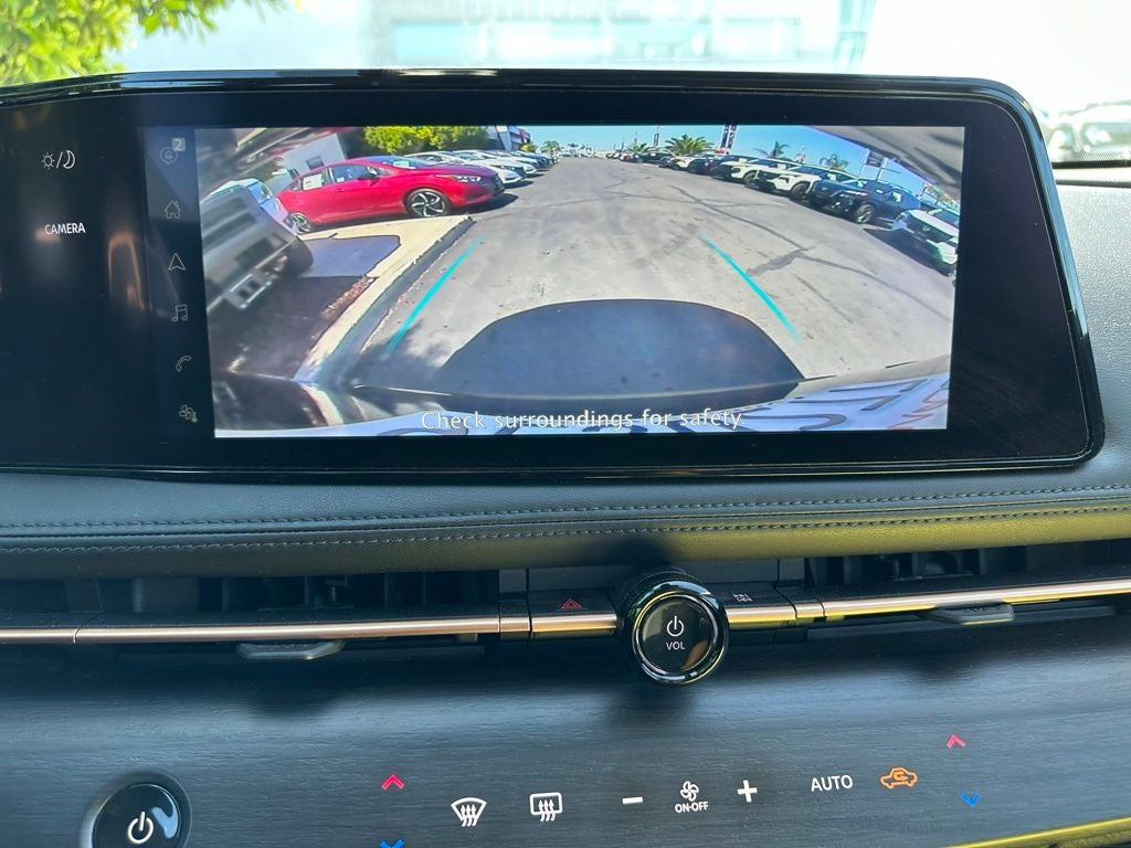 2023 Nissan Ariya VENTURE+