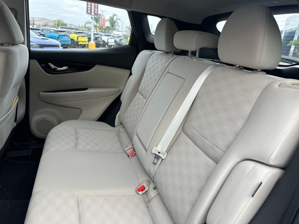 2021 Nissan Rogue Sport SV