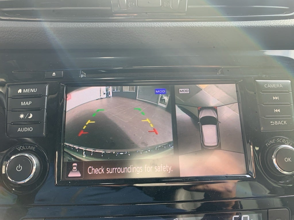 2022 Nissan Rogue Sport SL