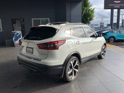 2022 Nissan Rogue Sport SL