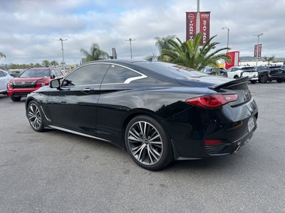 2022 INFINITI Q60 LUXE