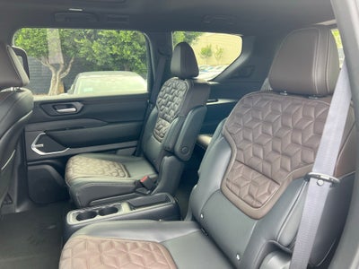 2025 Nissan Armada Platinum