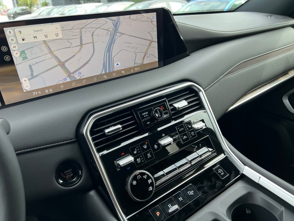 2025 Nissan Armada Platinum