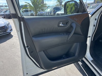 2015 INFINITI Qx80 Base