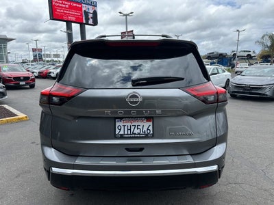 2025 Nissan Rogue Platinum