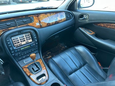 2007 Jaguar S-type 4.2