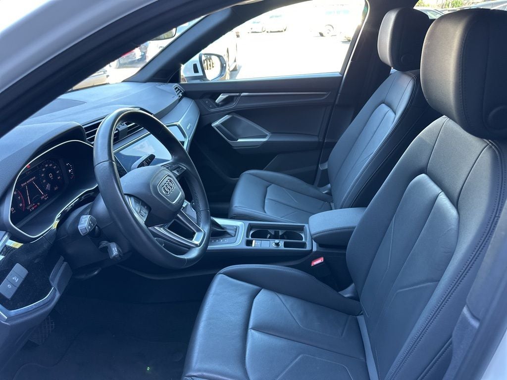 2023 Audi Q3 Premium