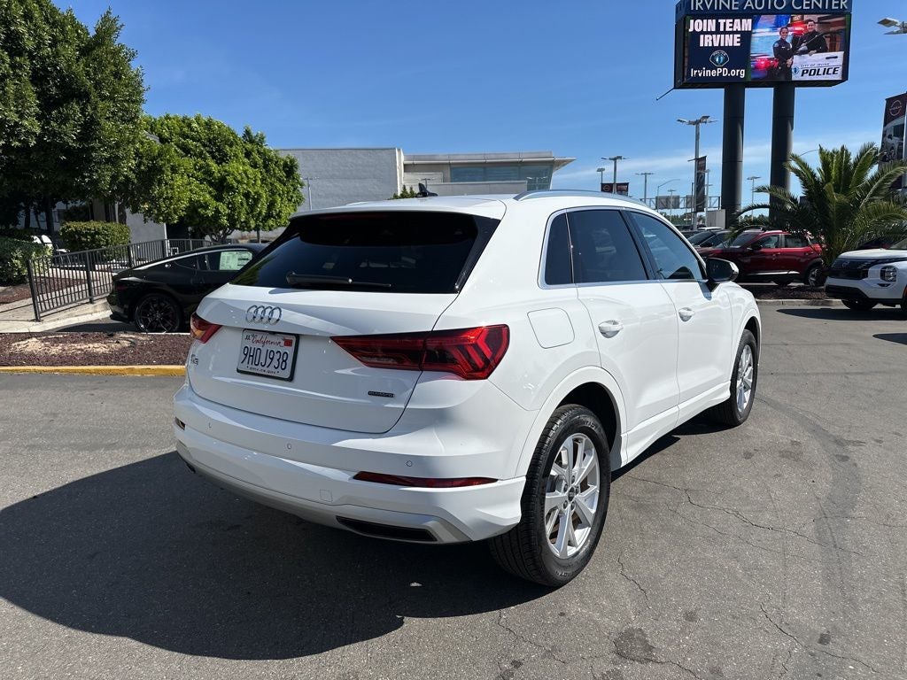 2023 Audi Q3 Premium