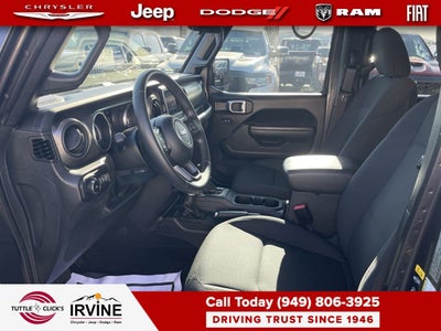 2022 Jeep Wrangler Unlimited Willys